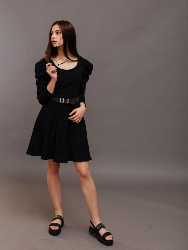 Платье черное с пышными рукавами из вискозы Max Mara